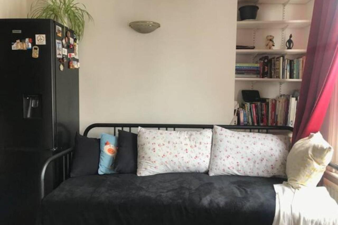 Lovely Victorian Flat For 6 In Stoke Newington ลอนดอน ภายนอก รูปภาพ