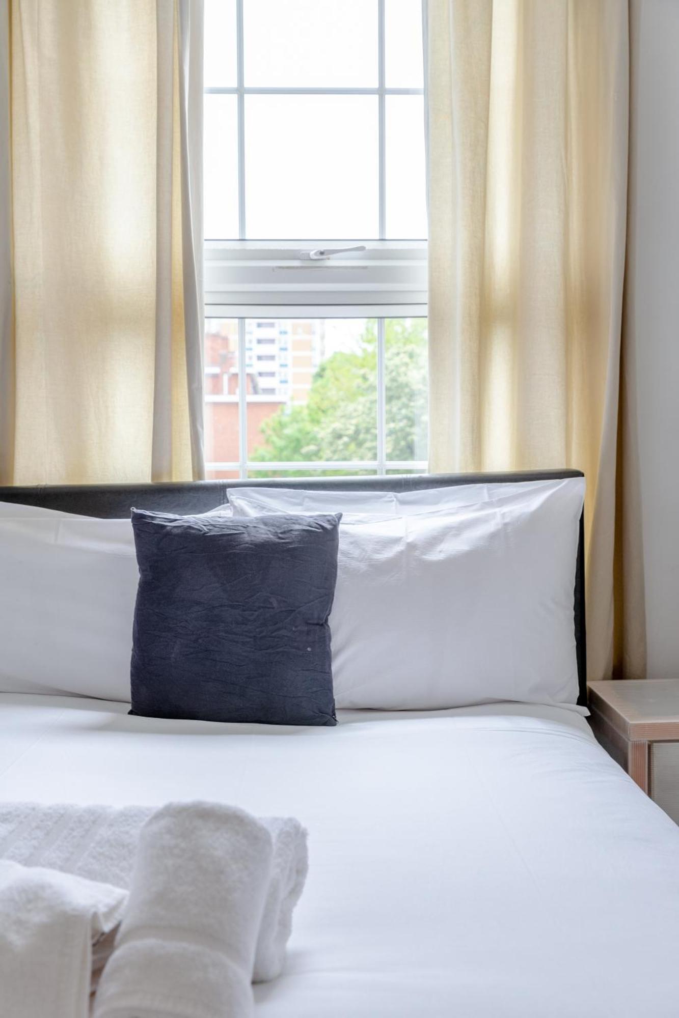Lovely Victorian Flat For 6 In Stoke Newington ลอนดอน ภายนอก รูปภาพ