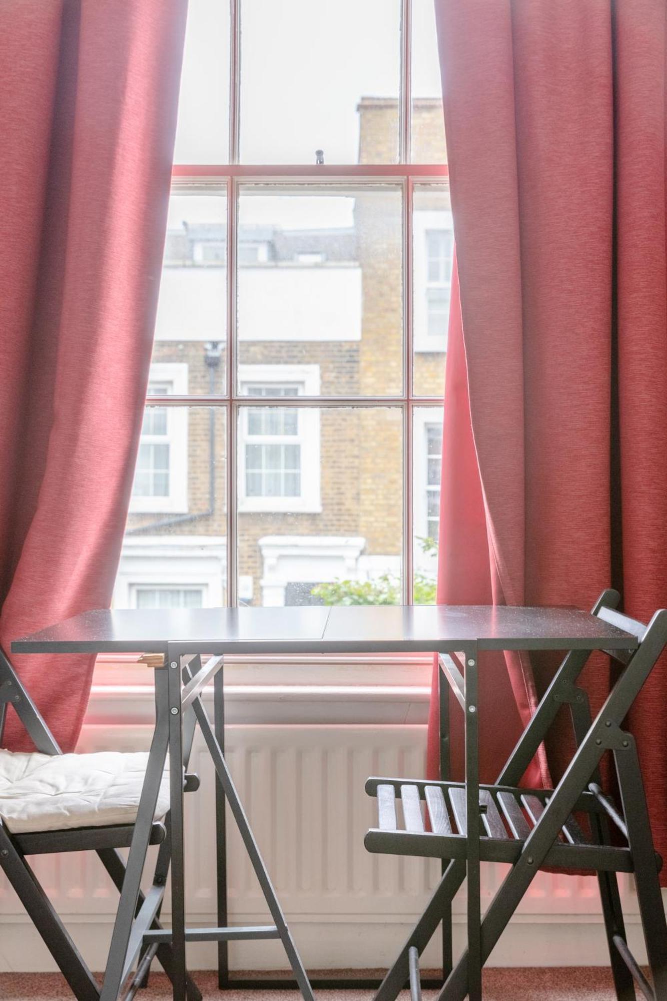 Lovely Victorian Flat For 6 In Stoke Newington ลอนดอน ภายนอก รูปภาพ